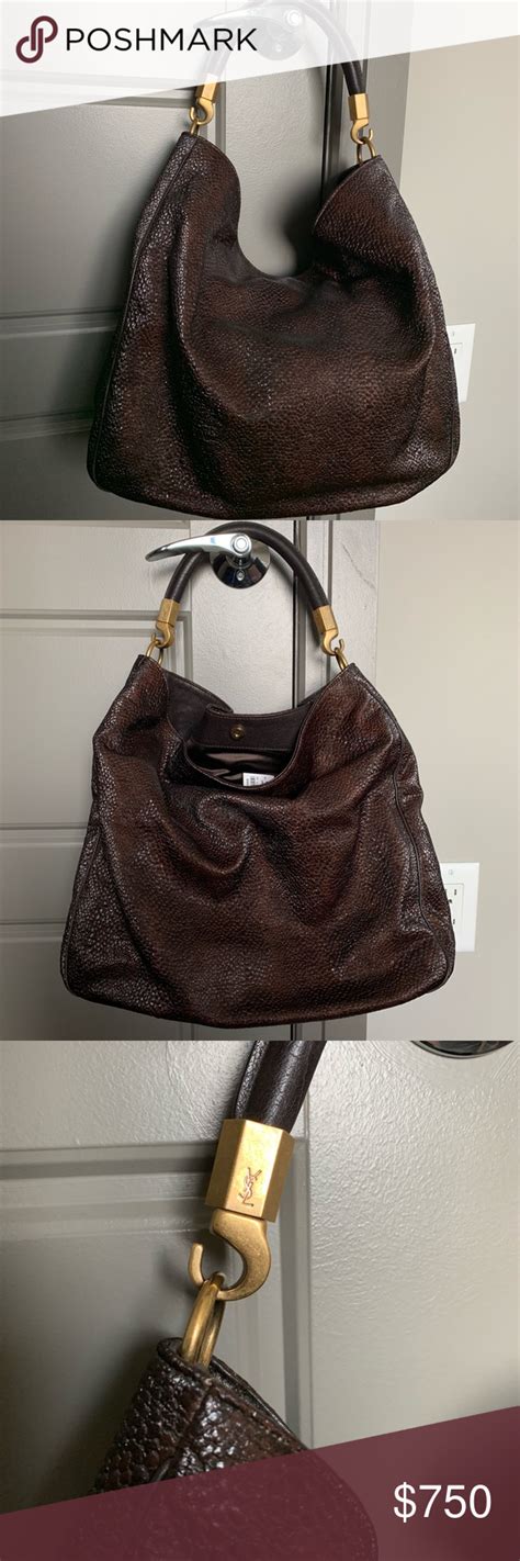 Yves Saint Laurent Roady Hobo Bag Review 